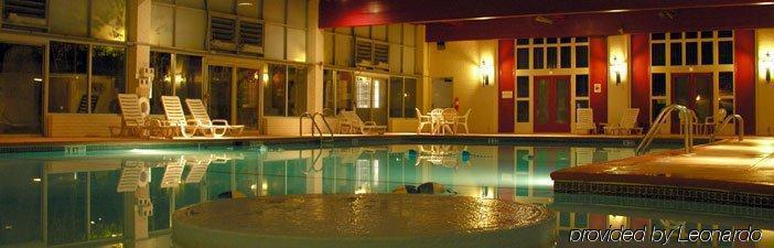 Hotel Carlisle & Embers Convention Center Eksteriør bilde